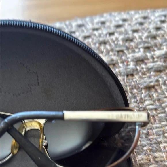 Harley-Davidson Black Sunglasses with Iconic Emblem - Picture 9 of 13